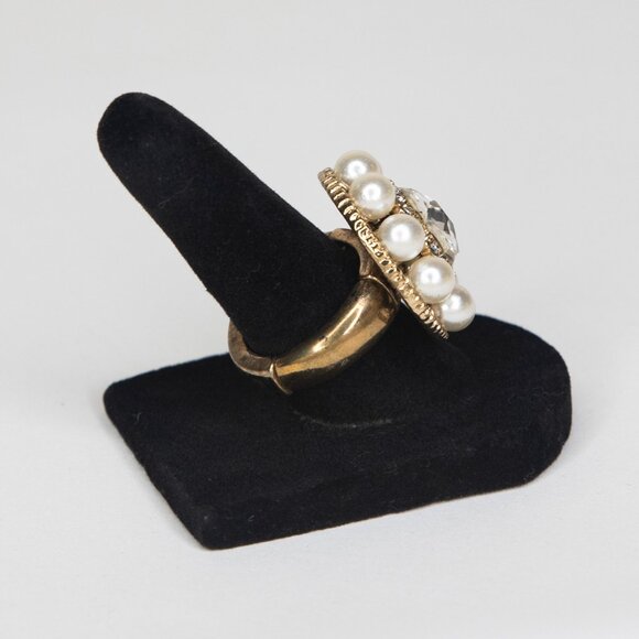 Adjustable Band Fashion Ring Size 6.5 Faux Diamonds Faux Pearls Faux Gold Band - Picture 4 of 15